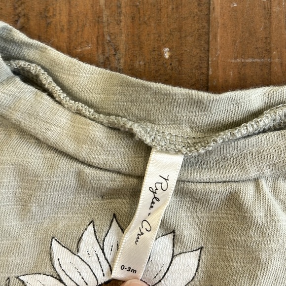 Rylee + cru sunflower long sleeve tee - Picture 3 of 6